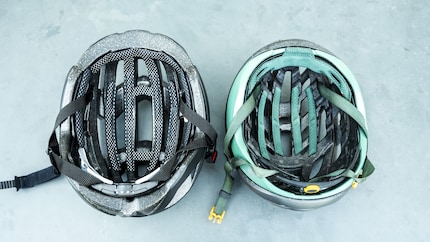 Alpina’s Ravel on the left; my previous helmet, Giro’s Helios Sphercial MIPS on the right.