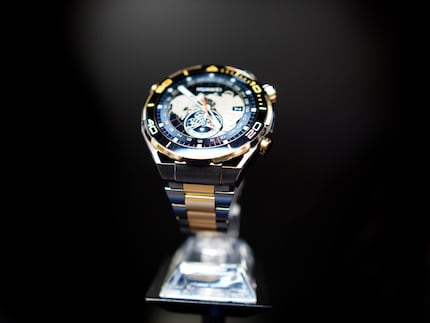 Per una volta, tutto ciò che luccica qui è oro a 18 carati. Questa versione del Watch Ultimate costa 3.000 franchi.