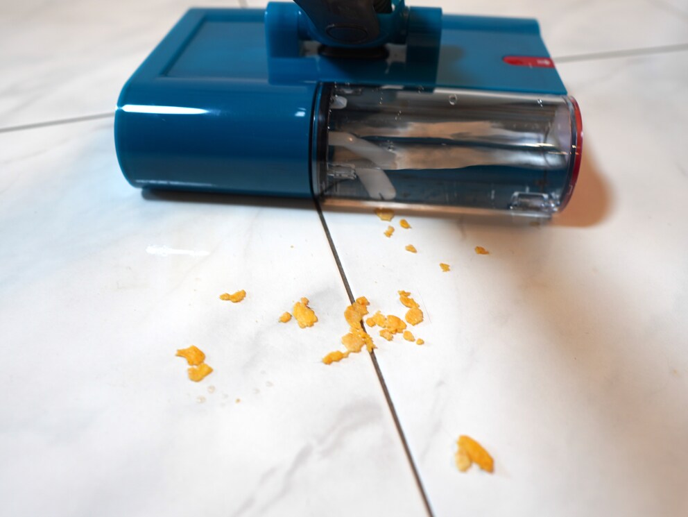 Zu viele Cornflakes aufs Mal: Da wird ein Teil einfach weiterverteilt.