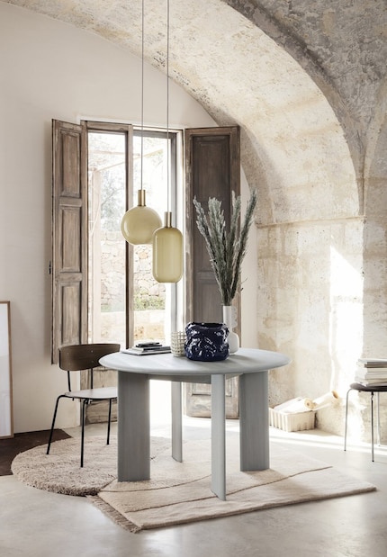 «View» brings a natural flair into the home. Its shapes are reminiscent of desert dunes and mountain ranges.