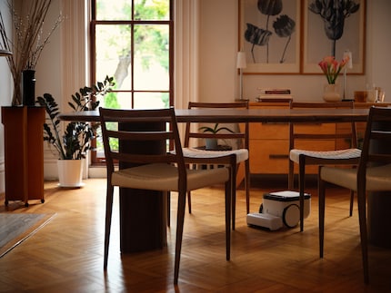 Grâce à ses cinq caméras, le Matic devrait pouvoir naviguer sans problème entre les chaises.