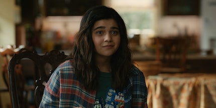 In «The Marvels» gibt’s ein paar der einfallsreichsten Szenen, die ich je in einem Marvel-Film gesehen habe. Besonders jene mit Kamala Khan (Iman Vellani) aka Ms. Marvel.