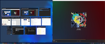 Una volta posizionata la prima finestra, Windows mostra una panoramica delle applicazioni aperte. Clicca su una delle app per posizionarla.