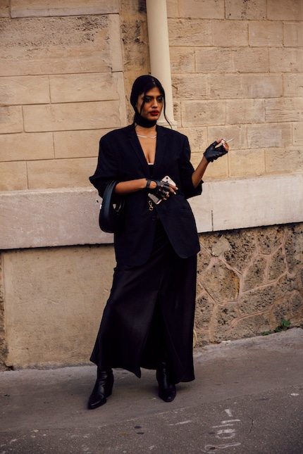 Du versinkst in deinem Oversized-Blazer? Dann krempel die Ärmel hoch.