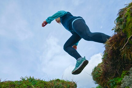 How good are the shoes in practice? They offer good grip on various surfaces and I feel safe when running.