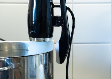 Koenig klemmt sich an den Rand