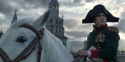 The two-and-a-half-hour cinema version of Napoleon would certainly have benefited from an extra hour.