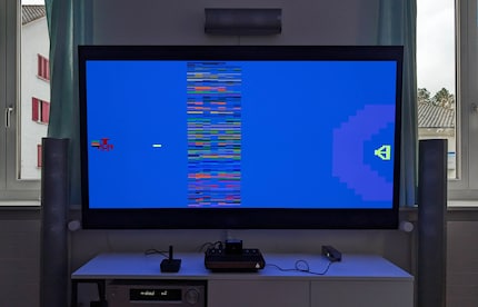 to the 16 : 9 image. The image is certainly distorted, but it's not particularly distracting for a simple graphic. 