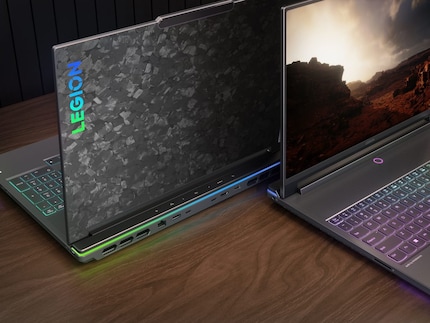 Every pattern on the lid of the Legion 9i looks different.