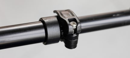 Le trépied Manfrotto n’a pas besoin d’entretoises, car les articulations sont très stables.