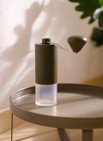 Above all, Mino’s Coffee Grinder appealed to me visually.