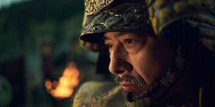 L’acteur Hiroyuki Sanada, connu dans « John Wick 4 », « Mortal Kombat » et « Le Dernier samouraï », incarne le redoutable Yoshii Toranaga.