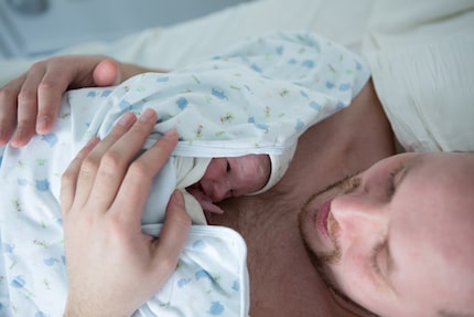 Certains hommes éprouvent une telle empathie pour leur partenaire enceinte qu'ils imitent ses malaises.