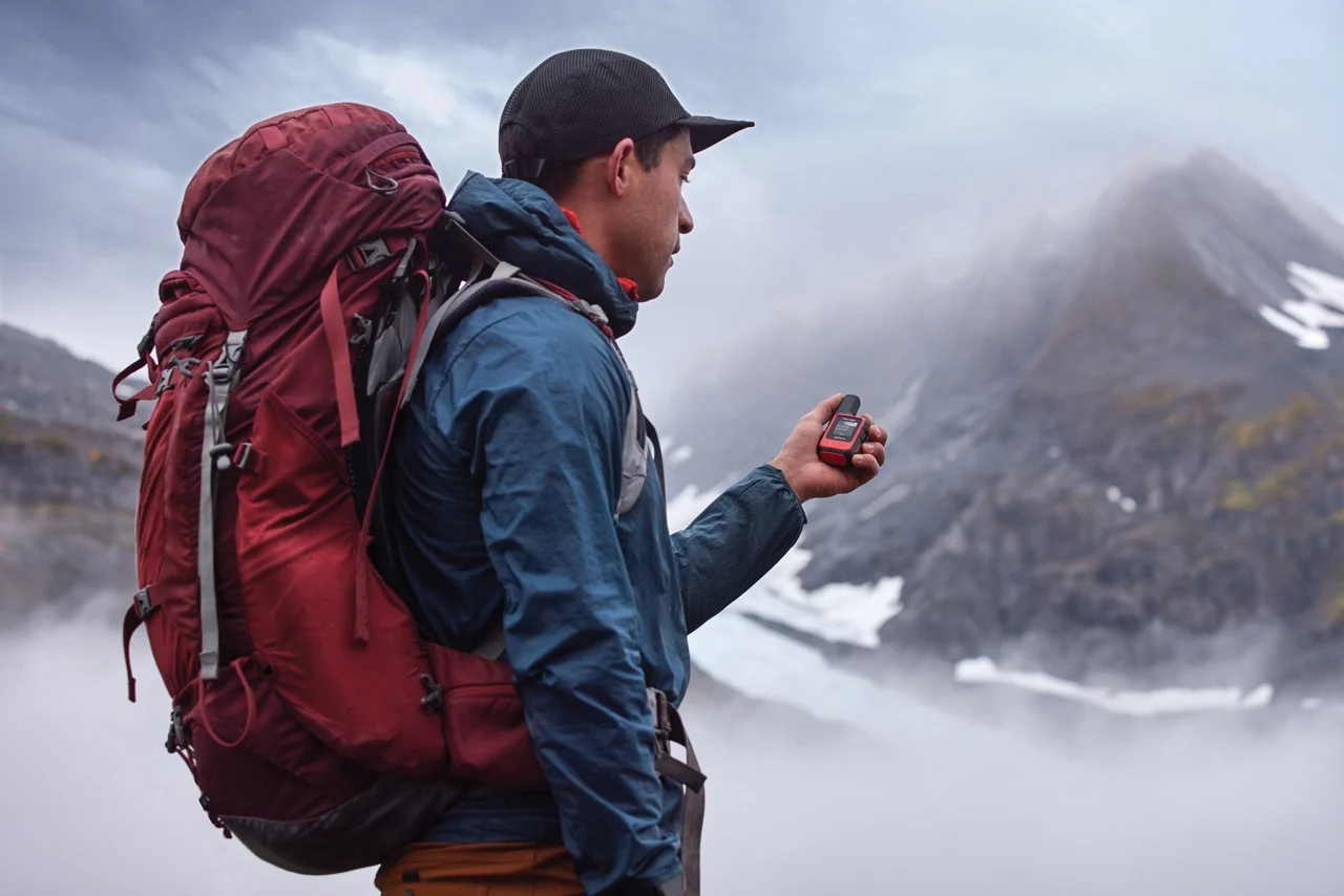 Zieht Nebel auf, hilft das GPS-Gerät bei der Orientierung und schlimmstenfalls mit dem Notfallsignal.
