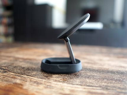 La testa del Magnetic Charge può essere regolata all'angolo desiderato.