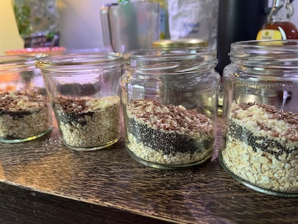 I fiocchi d'avena come base possono essere arricchiti con vari cereali e semi.