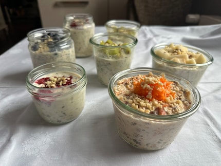 Non solo belli da vedere: gli overnight oats sono ricchi di ingredienti sani.