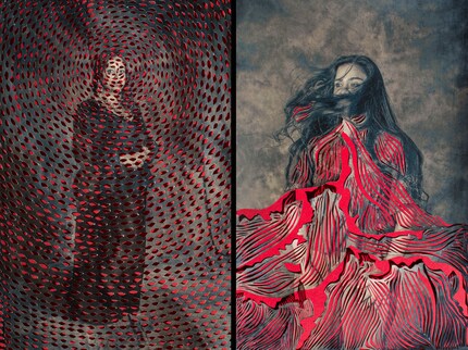 Sujata Setia imprime les portraits des femmes, les retouche puis les pose sur fond rouge.