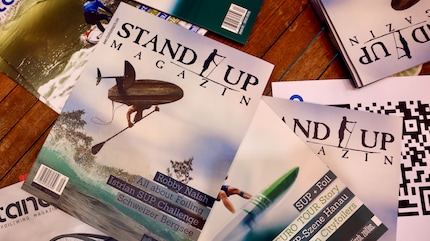 La rivista contiene articoli sulle tendenze, sui consigli e sulle innovazioni negli sport acquatici.