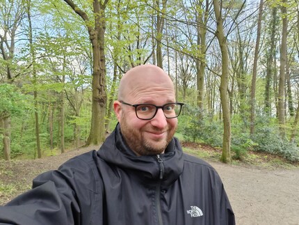 Sans filtre de beauté, les selfies révèlent tout.