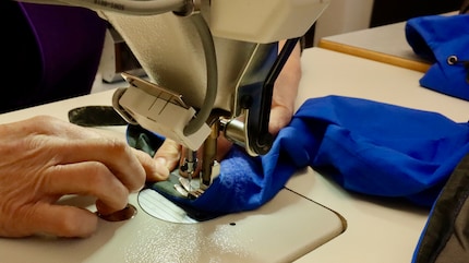 Handarbeit: Für gute Reparaturen ist gutes Fachwissen und Fingerfertigkeit nötig.