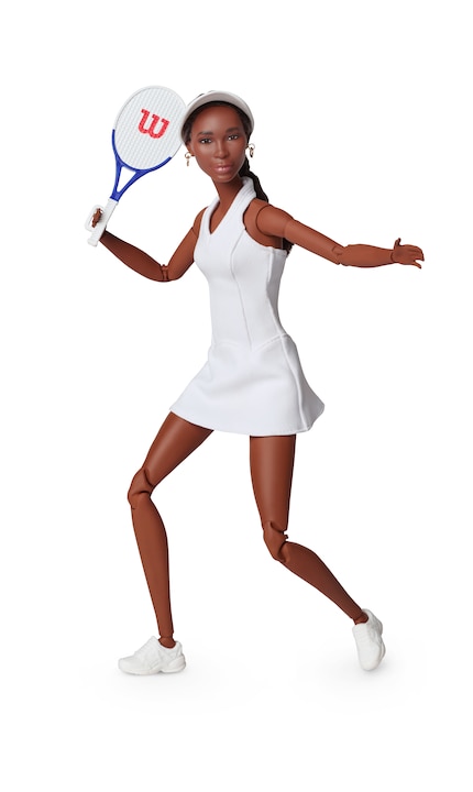 La tennista professionista Venus Williams come Barbie.