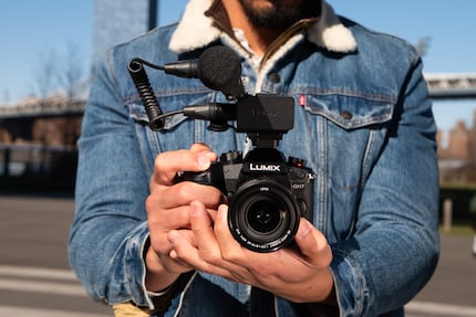 Con il supporto per l'audio float a 32 bit, la GH7 offre un ampio margine di manovra in termini di livello sonoro, il che dovrebbe essere un grande vantaggio per i video run-and-gun.