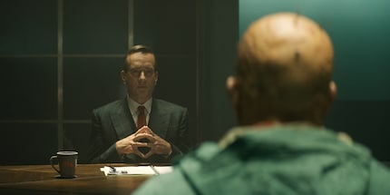 L'Agente Paradox è interpretato in modo fantastico da Matthew Macfadyen, star di «Succession».
