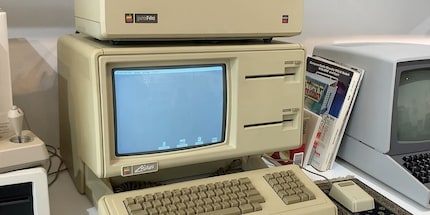 Une corbeille à papier servait déjà au rangement sur le Lisa d’Apple.