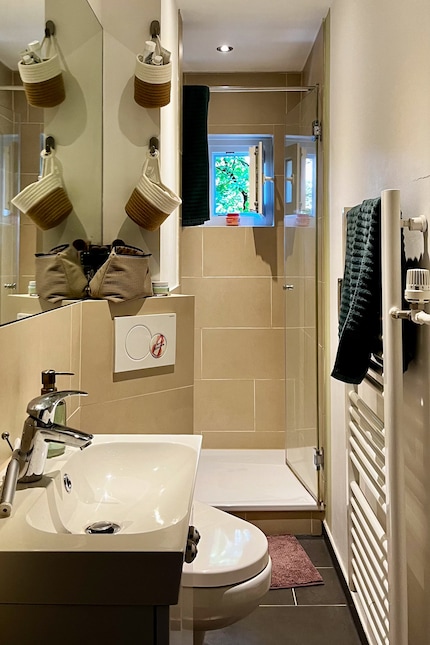My bathroom’s a so-called Hamburg bathroom – it’s as wide as the shower.