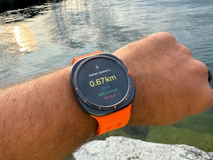 Une marche rapide au bord du lac est automatiquement suivie.