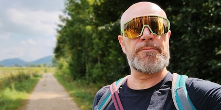 Die «Nita» für sonnige Verhältnisse funktioniert übrigens auch auf dem Hundespaziergang.