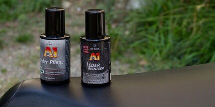 Sure, I’ll give Dr Wack a try. First, I clean the surfaces with the leather cleaner, then I finish with the care product.