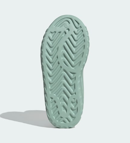 Der Schuh hat ein anständiges Profil.