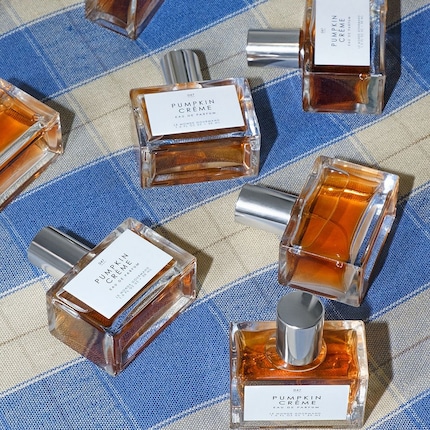 Pumpkin Crème est en édition limitée et crie l'automne. Je crie aussi ...