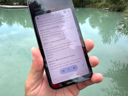 Gemini a signé les messages de mon nom et l’a mémorisé pour cette conversation.