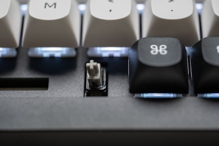 Nonostante il lubrificante, gli stabilizzatori sono il punto debole della Keychron Q1 HE.