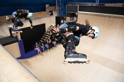 Auch für die meisten synchronisierten Tricks auf Inline-Skates in 30 Sekunden gibt es bereits einen Rekord.