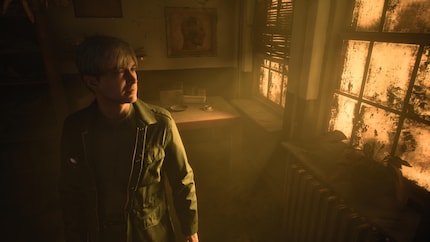 Si tu joues au jeu sur une PS5, je te conseille de choisir le mode qualité avec 30 FPS stables. Le mode performance à 60 FPS fonctionne de manière instable - de plus, tu dois accepter quelques pertes visuelles avec ce mode
