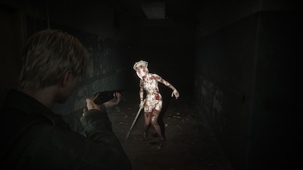 Silent Hill 2 est un jeu très sombre. Mot pour mot