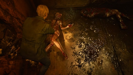Frapper les ennemis n'a jamais été aussi gratifiant que dans Silent Hill 2