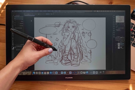 L'ampio display offre molto spazio per lo schermo e i menu.