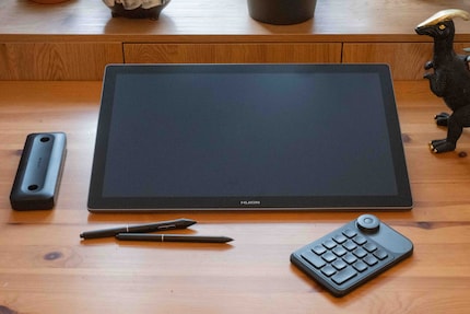 L'Huion Kamvas Pro 19 è un set di alta qualità.