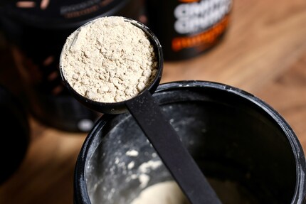 Mi piace mescolare le proteine in polvere di Amino Animo nel muesli o usarle per la preparazione di dolci.