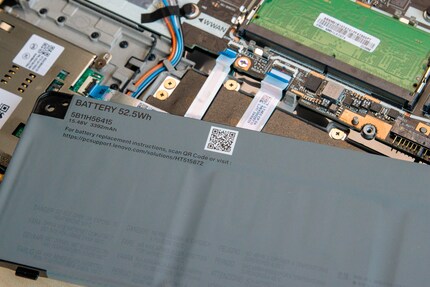 Der einzige funktionierende QR-Code befindet sich auf der Batterie.