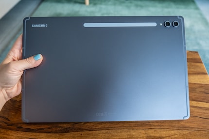 Il Samsung Galaxy Tab S10 Ultra è gigantesco.