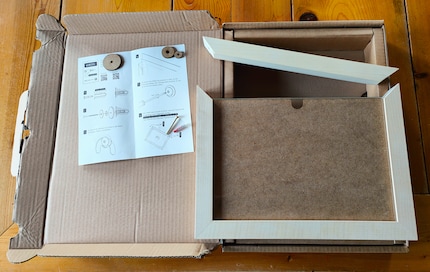 Frisch aus der Verpackung ist der Rahmen auch sofort einsatzbereit.