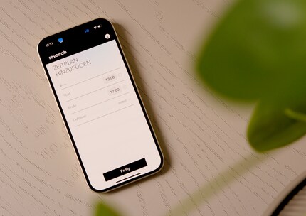 Utilizzo l'app per accendere e spegnere il diffusore di fragranze, impostare l'intensità e creare orari.
