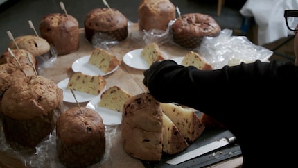 Now I've got a craving for ... Christmas stollen.