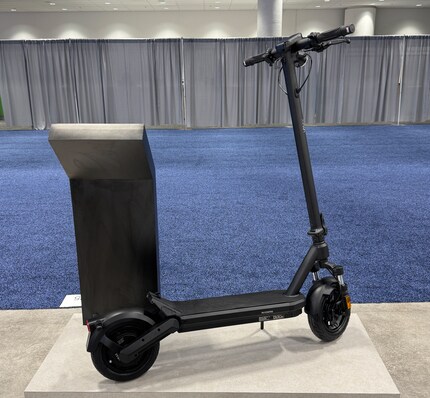 Le VX2 est désormais équipé de suspensions avant et arrière.